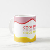 'Cool Mama' retro golven felgekleurd Koffiemok (Voorkant links)