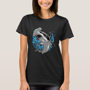 Cool Marine Life Underwater Hammerhead Shark T-shirt