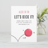 Cool Minimalist Kinder Kickball verjaardagsfeestje Kaart (Staand voorkant)