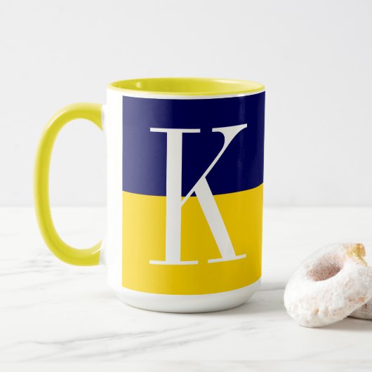 Cool Modern Tweekleurig Monogram Mok (Met donut)