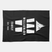 Cool Monogram Familienaam Mountains Black White Theedoek (Horizontaal)