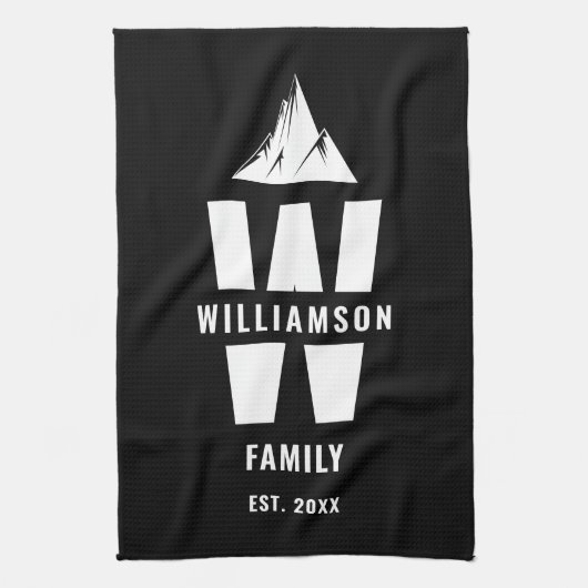 Cool Monogram Familienaam Mountains Black White Theedoek (Verticaal)