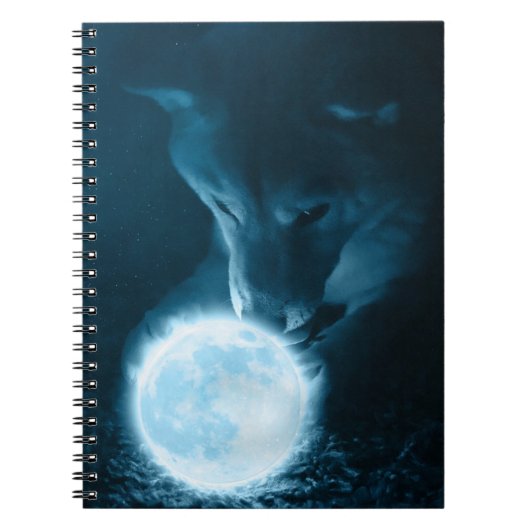 Cool mystical Fantasy Wolf die de maan vasthoudt Notitieboek (Voorkant)