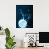 Cool mystical Fantasy Wolf die de maan vasthoudt Poster (Thuiskantoor)