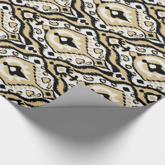 Cool neutraal zwart wit beige ikat tribaal patroon cadeaupapier (Hoek)