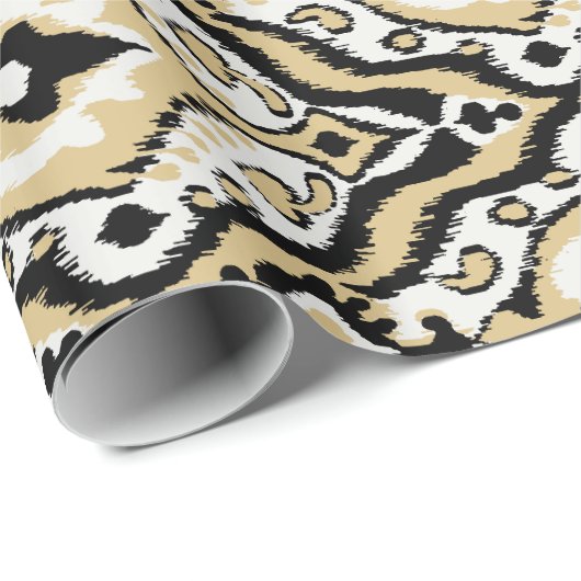 Cool neutraal zwart wit beige ikat tribaal patroon cadeaupapier (Rol Hoek)