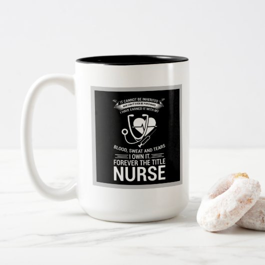cool Nurse titel woord kunst monogram toevoegen Tweekleurige Koffiemok (Met donut)