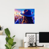 Cool NYC Girl in Fedora Nightscape Buildings Art Poster (Thuiskantoor)