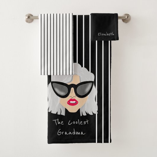 Cool oma met bril Custom Name Bad Handdoek (Insitu)