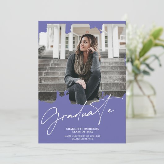Cool paars blauw afstuderen script foto afstuderen kaart (Staand voorkant)
