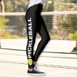 Cool Pickleball Leggings Gele standaard aangepaste<br><div class="desc">De perfecte leggings voor pickleballliefhebbers. Leggings van hoge kwaliteit met het woord PICKLEBALL en een gele pickleball aan beide zijden. Fun voor casual sociaal spel of wedstrijdspel - verander gemakkelijk de achtergrondkleur om de kleuren van uw club/team aan te passen. Klik op Aanpassen en neer naar de kleurkiezer schuiven.</div>