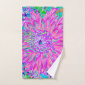 Cool Pink Blue en Paarse Artsy Dahlia Bloom Bad Handdoek (Handdoek)