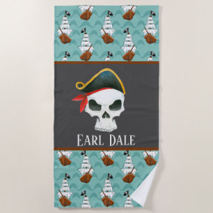 Cool Pirate skull en schepen voegen naam toe Strandlaken