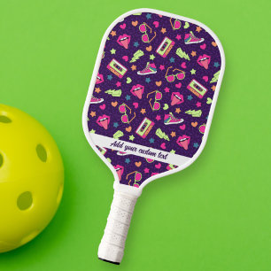 Cool Retro 80s Paarse roze Patroon Aangepaste teks Pickleball Paddle