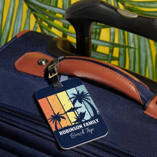Cool Retro Beach Trip Custom Navy Blauwe Palmbomen Bagagelabel (Voorkant Insitu 1)