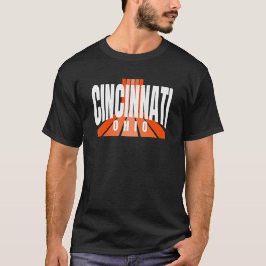 Cool Retro Cincinnati OrangeBlack Cincinnati OH Fa T-shirt (Voorkant)