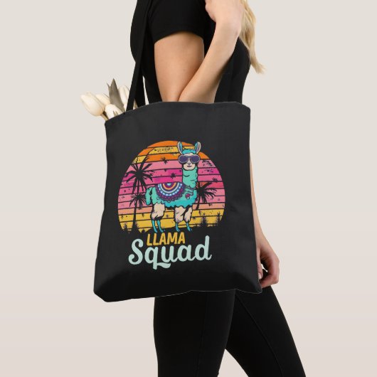 Cool Retro Llama Squad Tote Bag (Dichtbij)