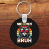 Cool Retro Zes Zeven Bruh Kat Zonnebril Meme 67 Sleutelhanger (Voorkant)