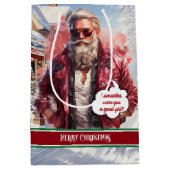 Cool Santa Claus Gift Bag Custom Name Keepsake Medium Cadeauzakje (Voorkant)