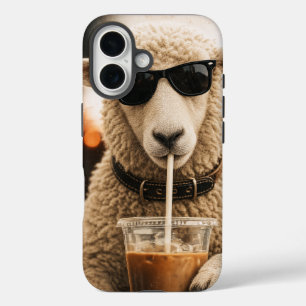 Cool Schaap Drinkt IJskoude Koffie iPhone 16 Hoesje