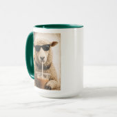 Cool Schaap Drinkt IJskoude Koffie Mok (Voorkant links)