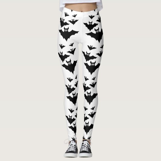 Cool schattig vliegende vleermuizen Halloween zwar Leggings (Voorkant)