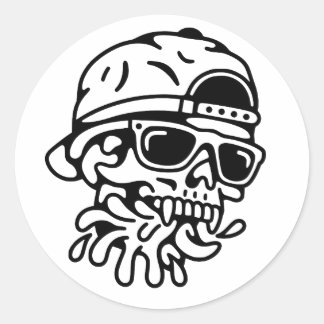 Cool Schedel met Zonnebril en Achterstevoren Pet Ronde Sticker