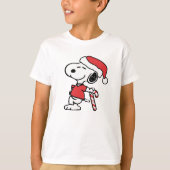 cool snoopy on winter t-shirt (Voorkant)