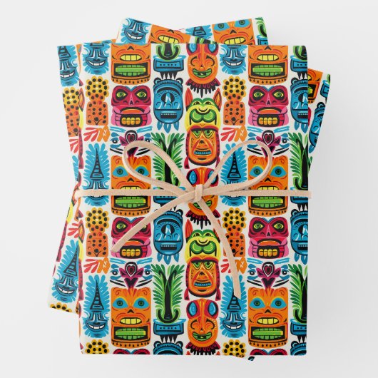 Cool strand tiki hoofd betegeld patroon inpakpapier vel (In situ)