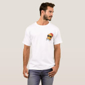 Cool Sun Character Lounging on Beach Chair T-shirt (Voorkant volledig)