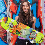 Cool Surreal Funny Unieke aangepaste persoonlijke  Persoonlijk Skateboard<br><div class="desc">Cool Surreal Funny Unieke maatschapskateboard met speciale maataanduiding kenmerkt uw persoonlijke naam in moderne typografie op een leuke collage van auto's, vliegtuigen, eenden, bloemen, vogels en een persoon. Personaliseer door de tekst in het verstrekte tekstvakje uit te geven. Geef een aangepast geschenk, een gepersonaliseerd skateboard aan je favoriete skateboarder voor...</div>