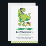 Cool T-Rex Green Dinosaur Kids Birthday Party Kaart<br><div class="desc">Kute design voor kinderen,  jongens of meisjes die van dinosaurus,  dino-cartoon,  T-rex en andere dinosaurussoorten houden. Ideaal voor Jurassic-themagefeestje. U kunt de formulering aanpassen aan andere gelegenheden.</div>