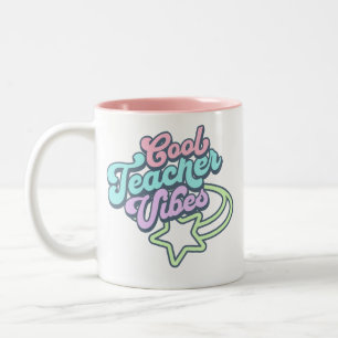 Cool Teacher Vibes Retro Styling Gift Groen Tweekleurige Koffiemok