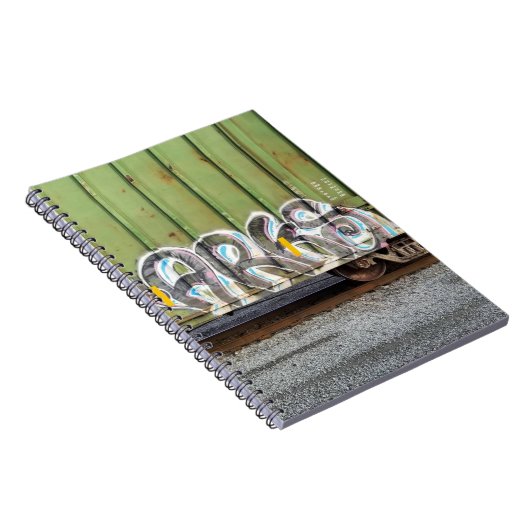 Cool Train Graffiti Notitieboek (Rechterzijde)