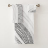 Cool White marble Stone Silver Glitter Bad Handdoek (Insitu)