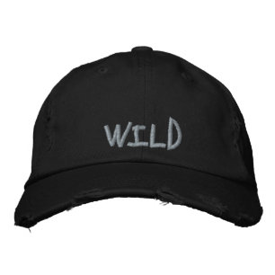 Cool Wild Quote Lavendel Paarse Zwarte Fun Geborduurde Pet