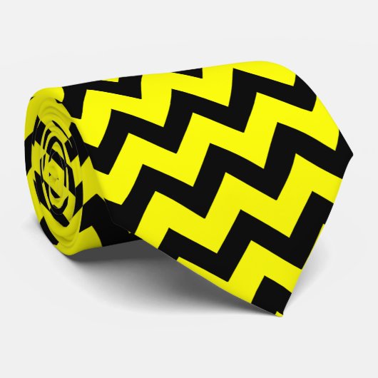 Cool Zwart en helder neon geel Chevron patroon Stropdas (Opgerold)