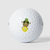 Coole Ananas Kerel die Rijdt op een Ananas Ring Golfballen (Voorkant)