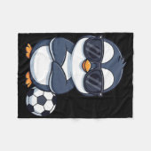 Coole Cartoon Pinguïn Voetbalspeler Fleece Deken (Voorkant (Horizontaal))