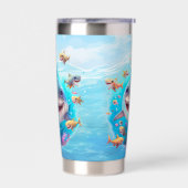 Coole haaienliefhebbers voeg naam toe geïsoleerde drinkbeker (Links)