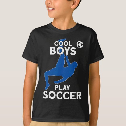 Coole jongens spelen voetbal t-shirt (Voorkant)