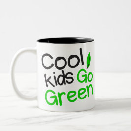 coole kinderen gaan groen tweekleurige koffiemok