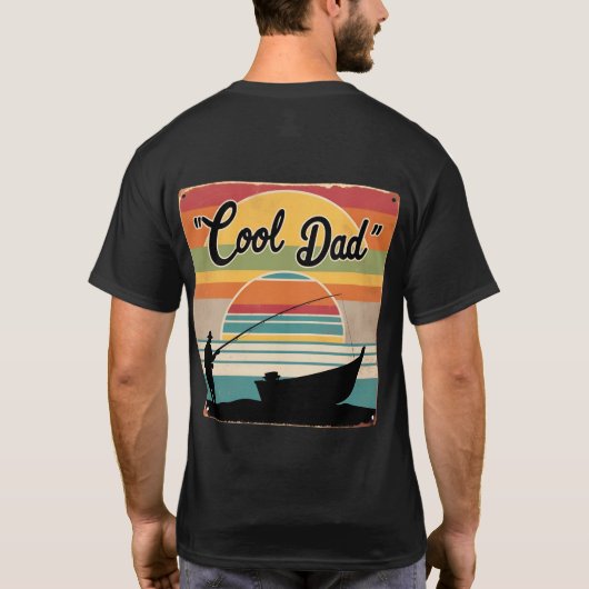 Coolest Dad Ever beroemd gemaakt door Retro Gevist T-shirt (Achterkant)