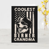 Coolste Berner-oma vintage Amerikaanse vlag grappi Kaart (Gele Bloem)