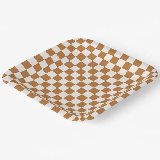 Copper and eggshell checkerboard pattern papieren bordje (Gebogen)