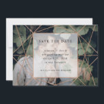 Copper Geo | De foto bewaart de Datum Save The Date<br><div class="desc">Deze verbluffende,  moderne opslagkaart biedt uw persoonlijke foto aan de voorzijde,  met een faux koperen geometrisch ontwerp en een venster met alle opties die u gebruikt om de datumgegevens in het midden op te slaan. De achterzijde heeft een passend faux koperpatroon op een grijze achtergrond van de kazerne.</div>