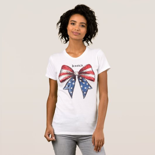 Coquette Amerikaanse boog gepersonaliseerd T-shirt (Voorkant volledig)