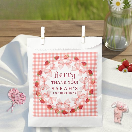 Coquette Berry Eerste Verjaardag Rood Gingham Bedankzakje