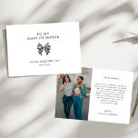 Coquette Bow To My Maid of Honor Wedding Day Photo Bedankkaart<br><div class="desc">Express your gratitude in style with this Coquette Bow To My Maid of Honor Wedding Day Photo Thank You Card. Featuring an elegant bow detail, delicate script, and space for a cherished wedding photo, this timeless design is the perfect keepsake to thank your maid of honor for being by your...</div>