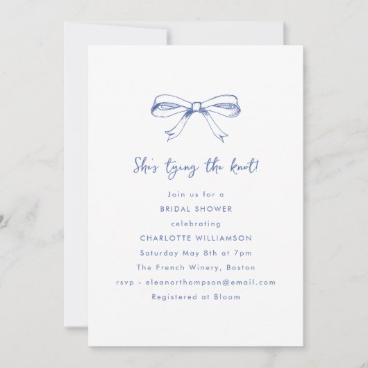 Coquette Bow Tying Knot Script Blauw Vrijgezellenf Kaart (Voorkant)